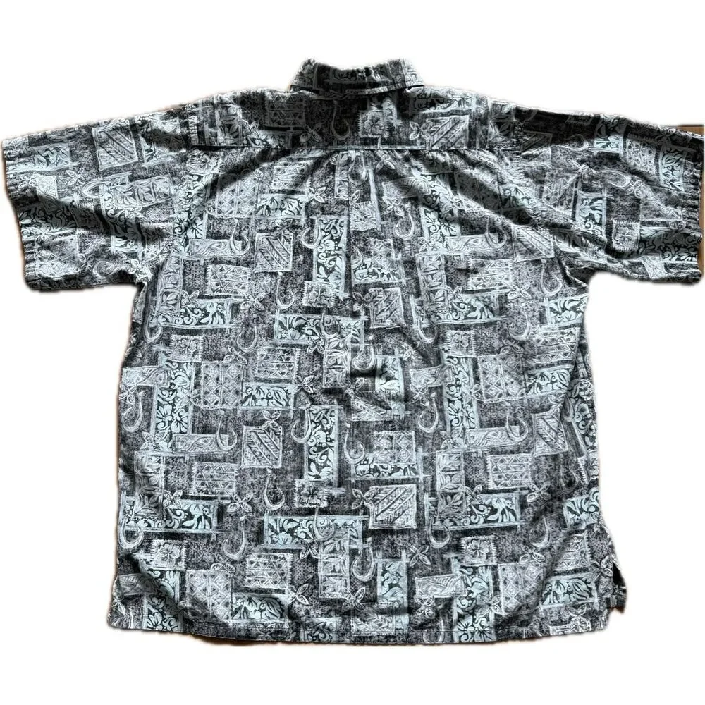 Go Barefoot Makau Fish Hook Hawaiian Shirt Men’s Size XL